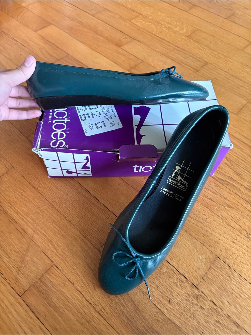 Tic tac toes Teal Leather Bow Ballet Flats